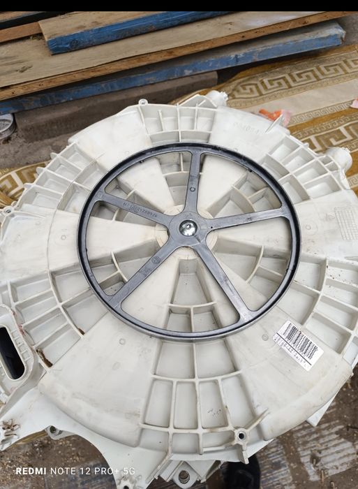 Бак для пральної машини INDESIT ARISTON 118020 084684 034334