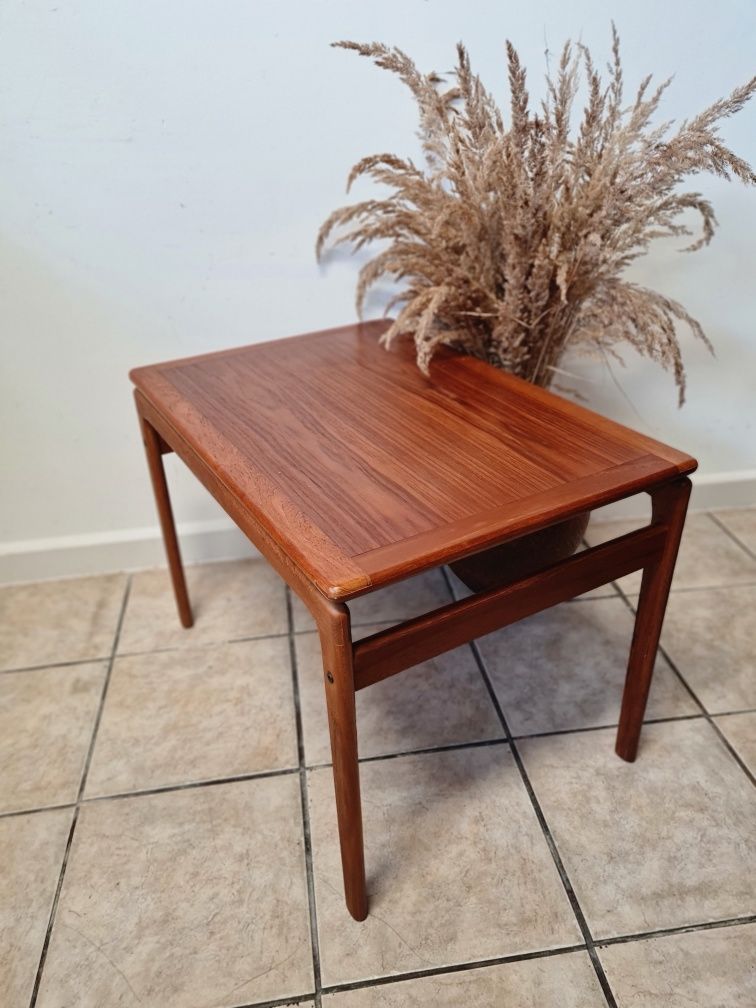 Stolik kawowy z drewna tekowego,marki Trioh,Dania lata 60,Mid-century