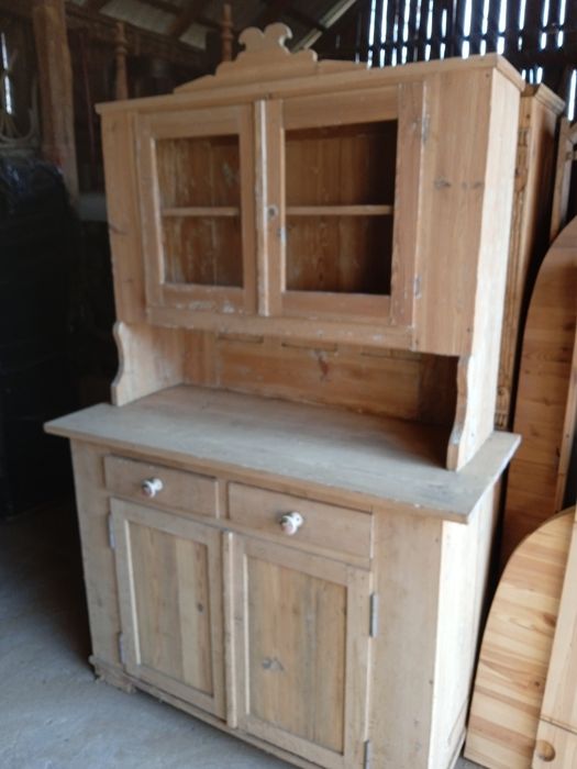 Meble rustykalne / prowansalskie / wiejskie / stoły / krzesła