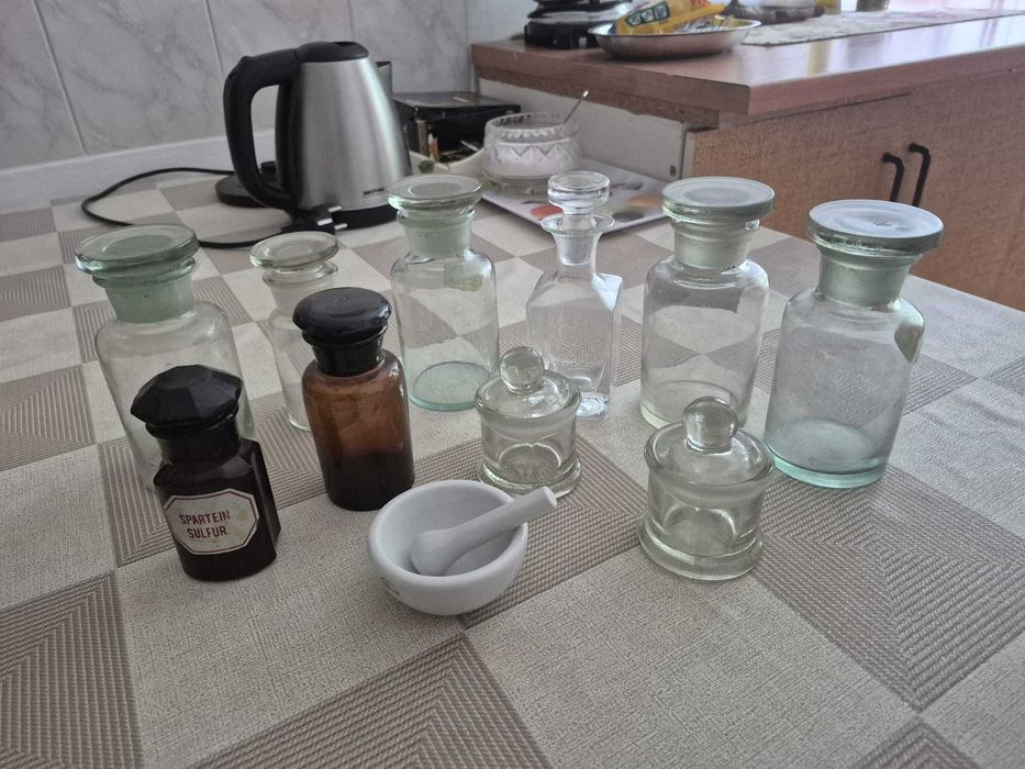 Buteleczki,flakony apteczne