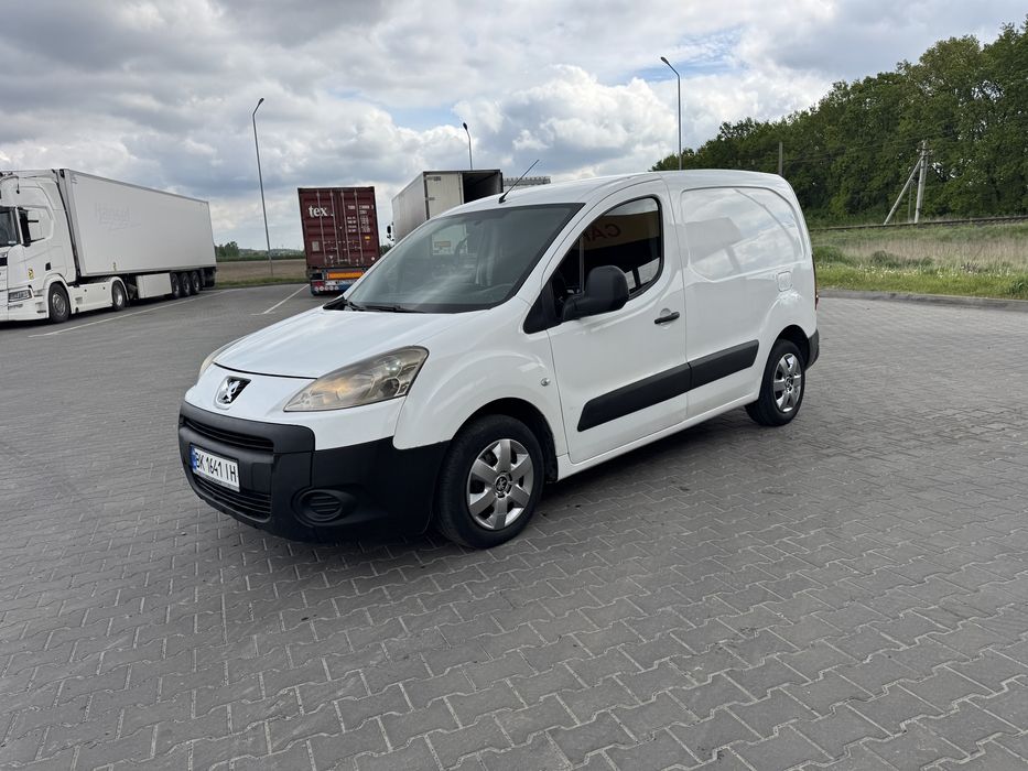 Пежо Партнер 2011 р 1.6 д