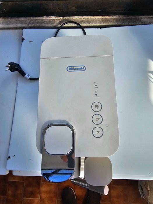 Vendo Nespresso Latissima One DeLonghi
