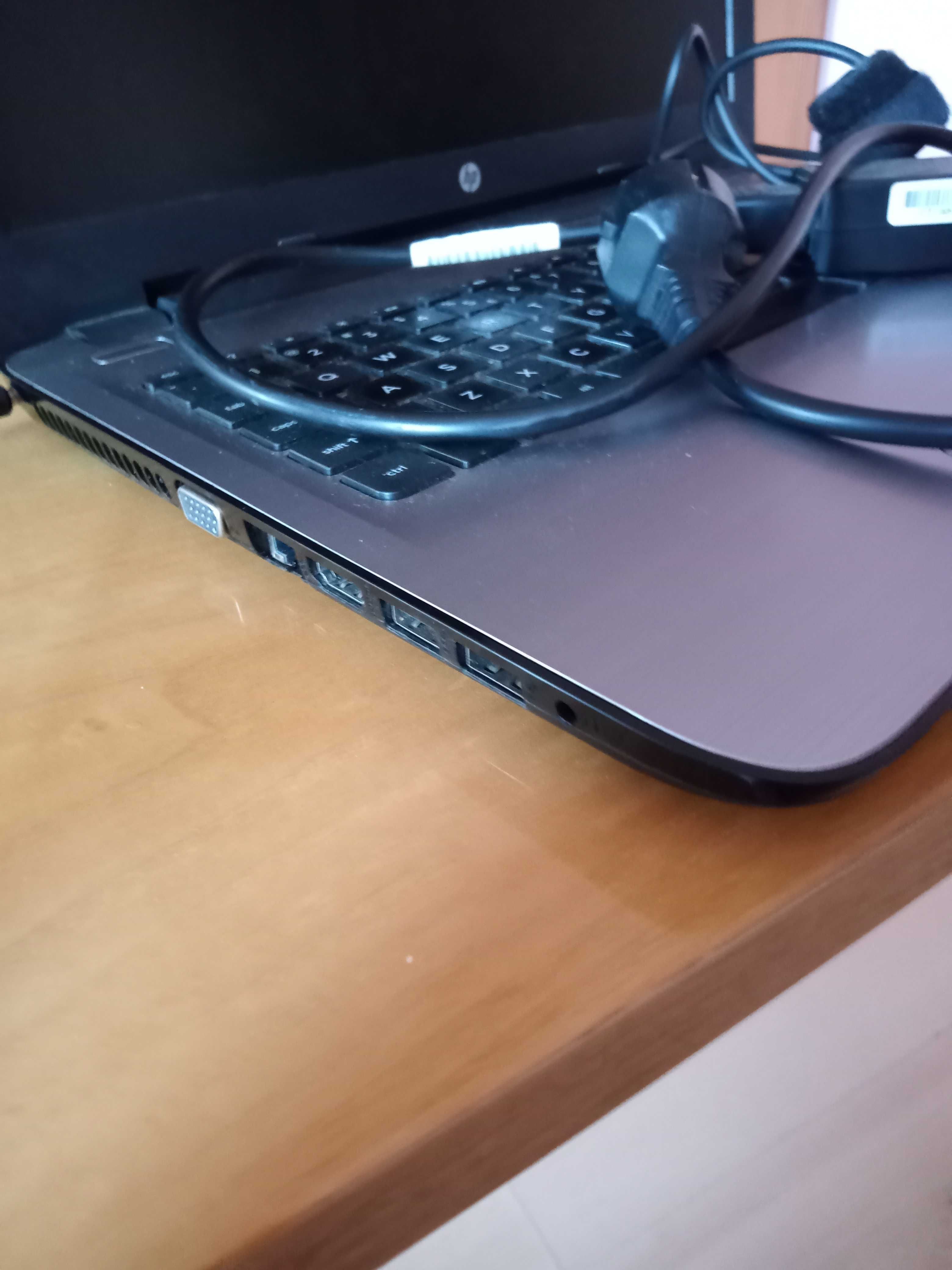 Laptop HP 250 g5
