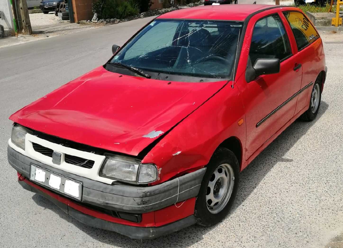 Carro comercial Seat Ibiza 1.0 para peças