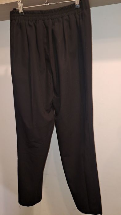 Długie spodnie, eleganckie