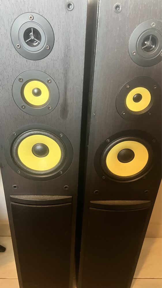 Colunas de sistema de som da Pioneer