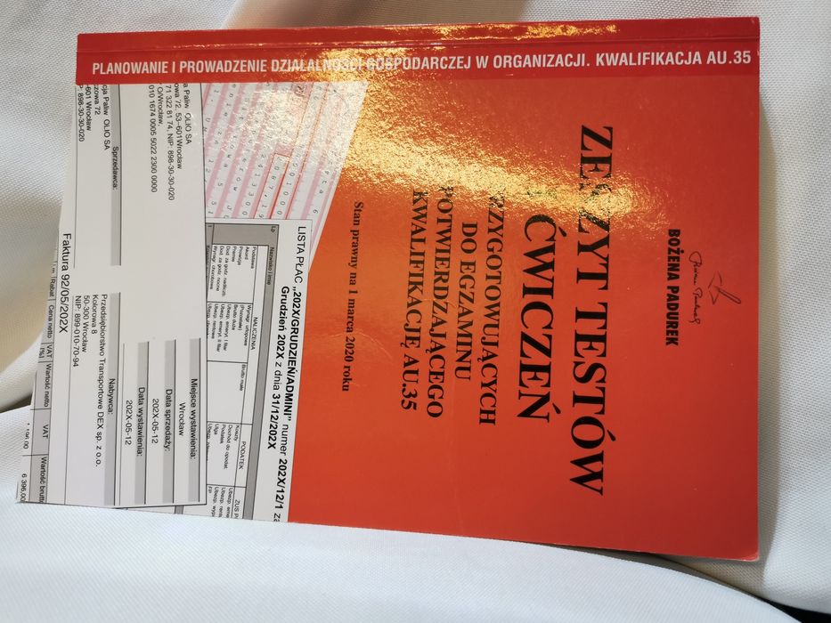 Zeszyt testów i ćwiczeń  Padurek Bożena Kwalifikacja AU. 35