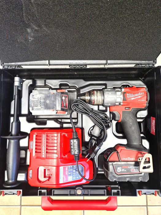 Wiertarko-wkrętarka udarowa MILWAUKEE