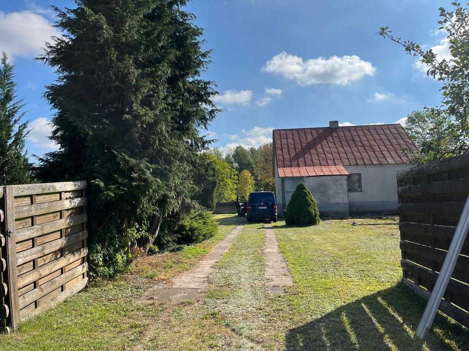 Dom z budynkami gospodarczymi - Stare Berezowo, gm. Hajnowka