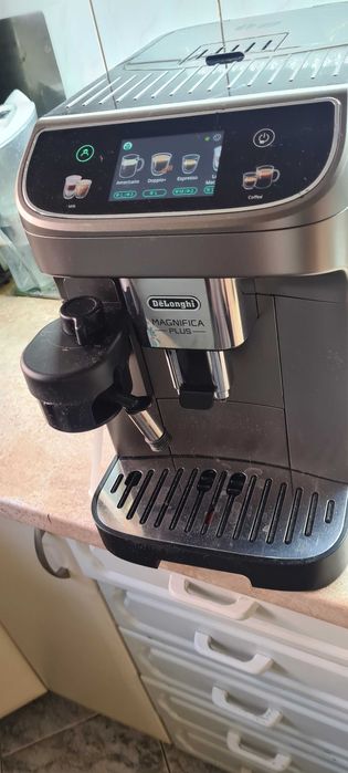 Ekspres Delonghi Magnifica Plus