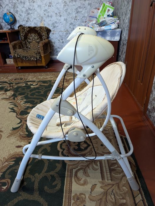 Крісло - гойдалка Bambi