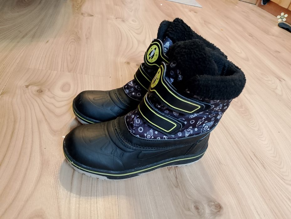 Buty zimowe dla chlopca