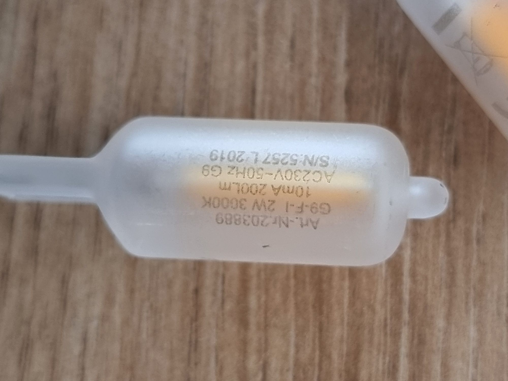 3 żarówki led G9-F-1 2W 3000k