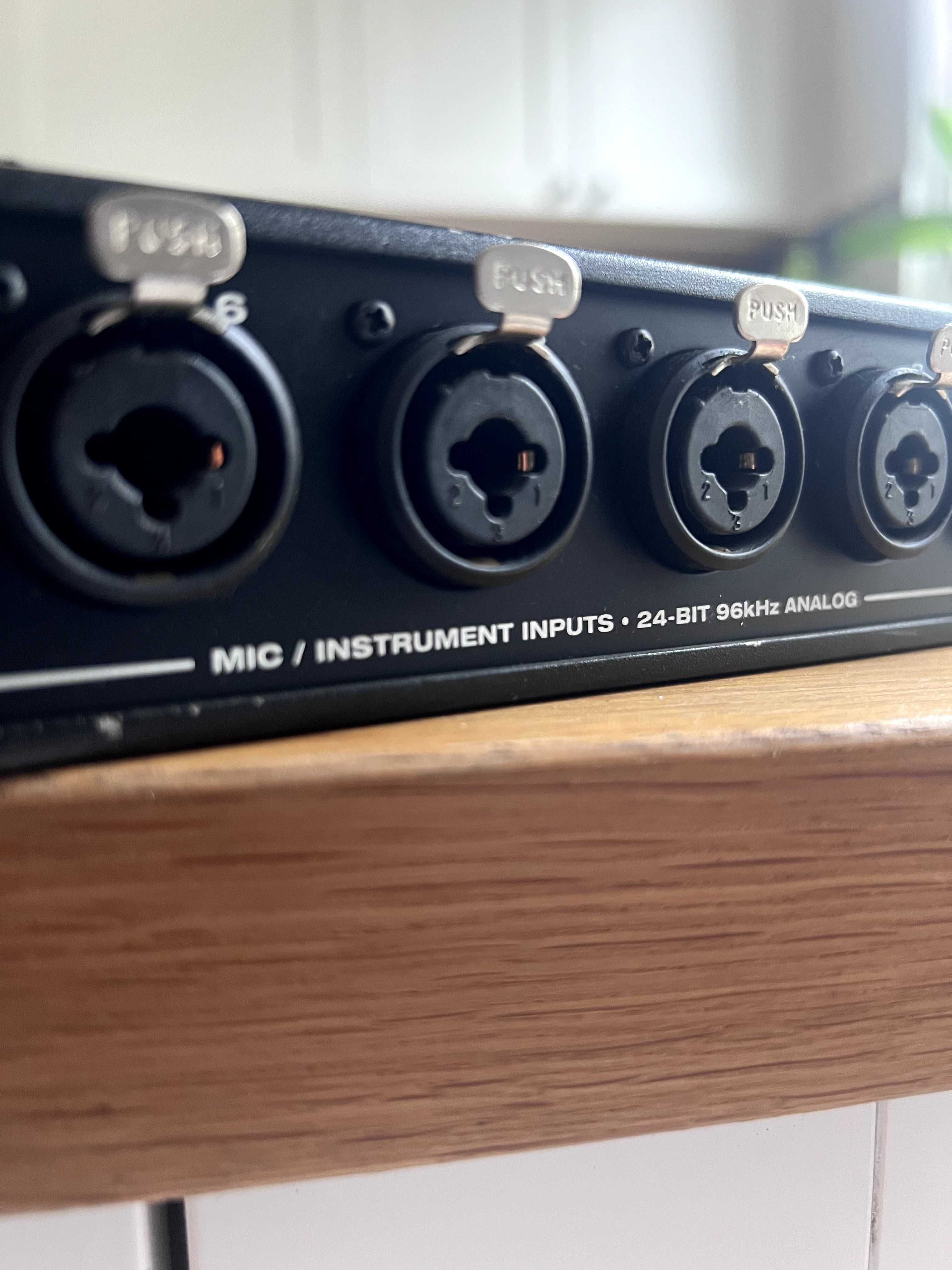 interfejs audio / konwerter MOTU 8pre Firewire.