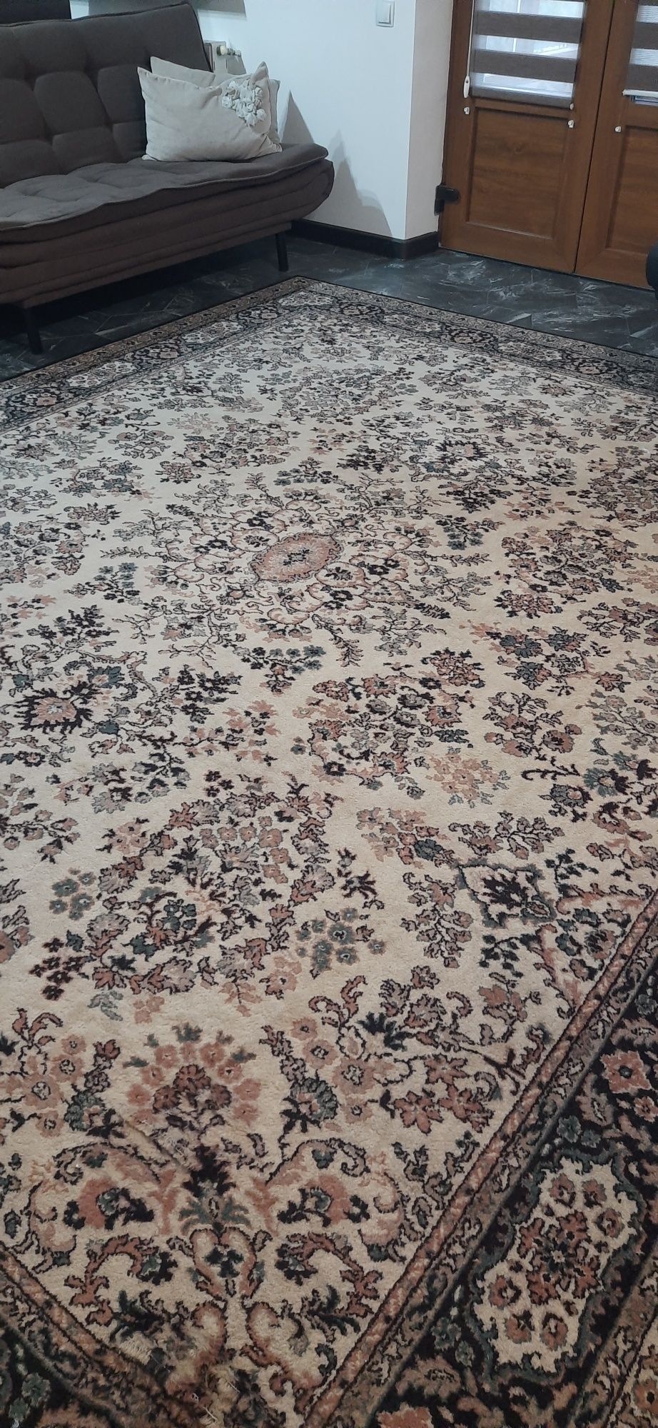 Продам  шерстяний килим виробництва Румунії