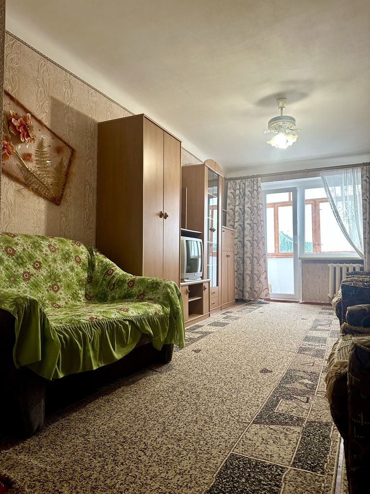 2-х зуп Уфімська, 3/5, гарний стан, ремонт, меблі