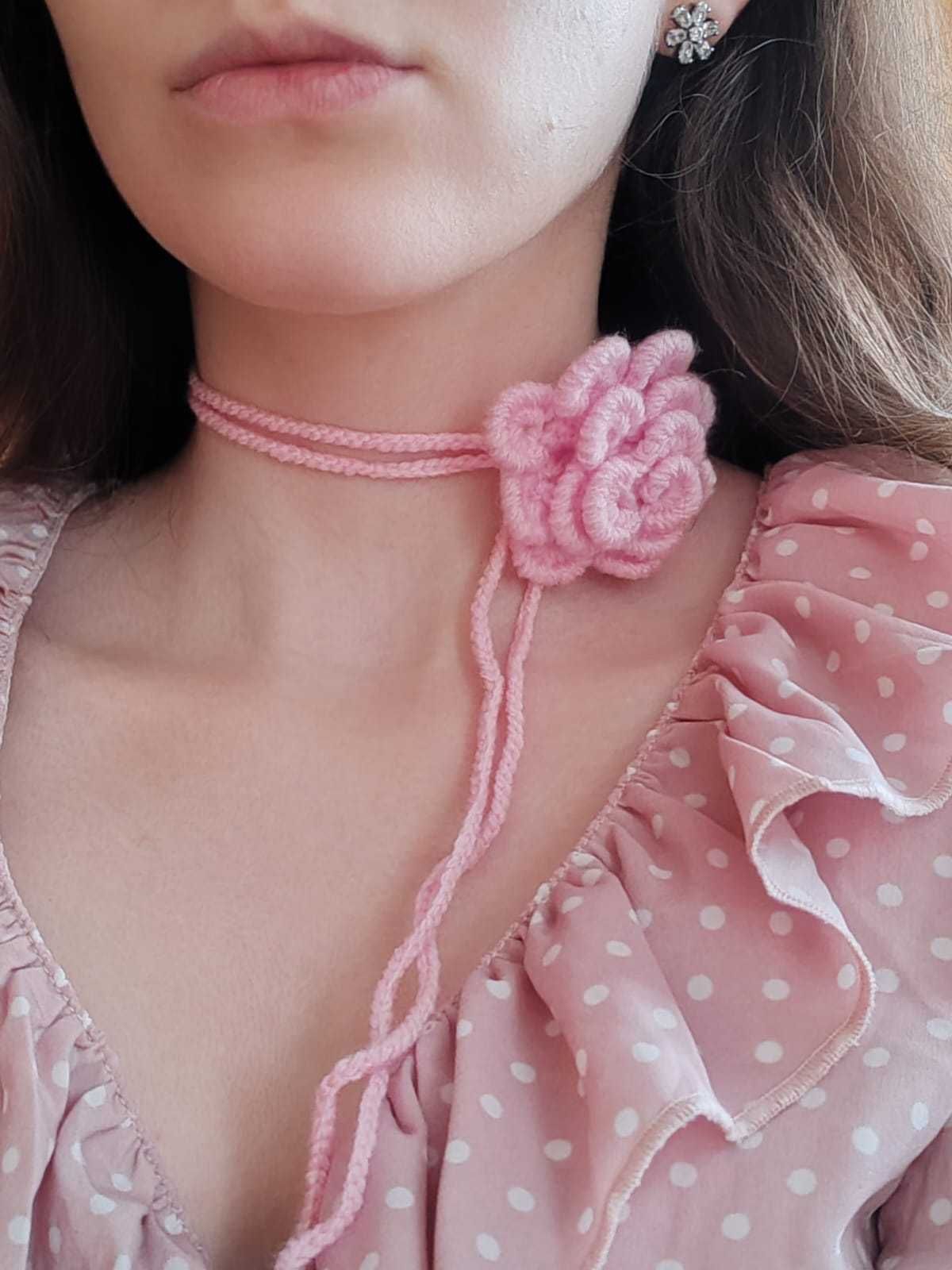 Naszyjnik choker różowy kwiat handmade
