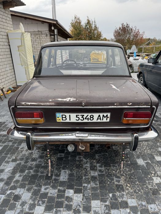 Продам ВАЗ-2103.