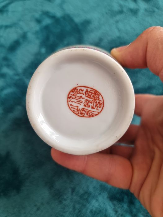 Старовинна китайська ваза