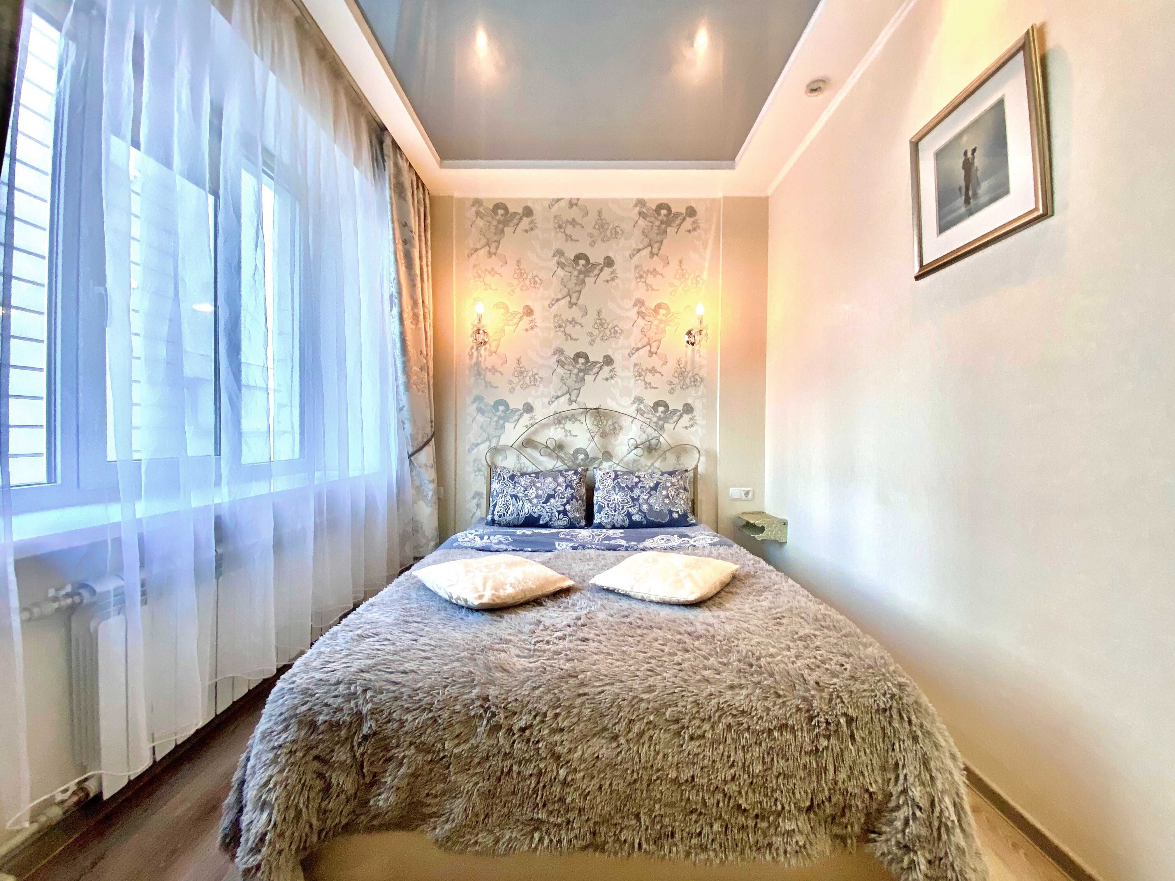 ApartPoltava Елегантна ДВОКІМН студія панорама театр Гоголя,банк.  ЧЕК