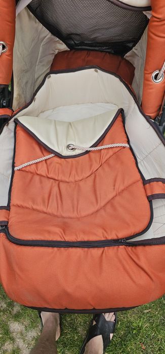 Wózek tako 2 w 1, gondola z wkładem i spacerówka