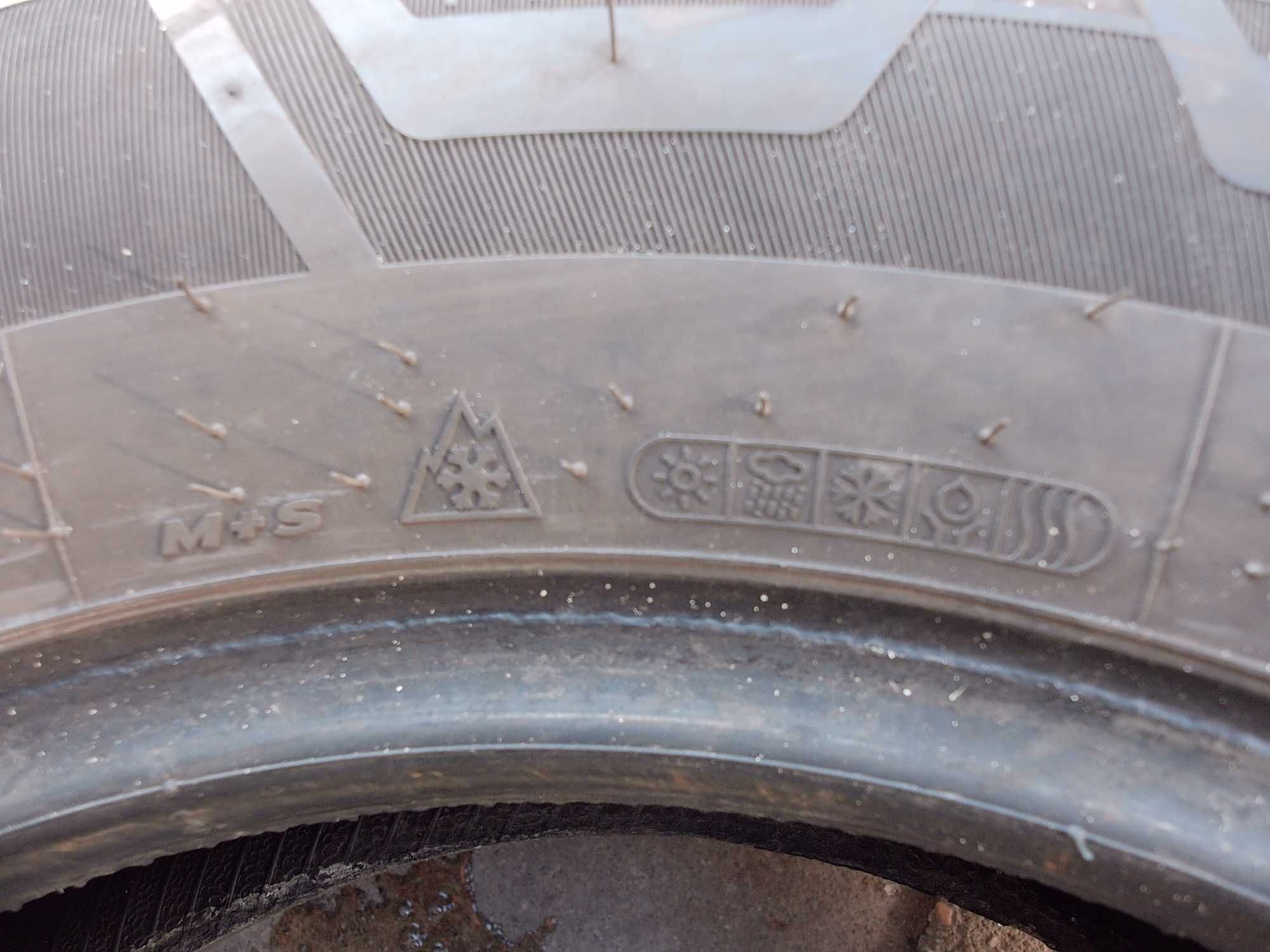 Hankook Vantra ST AS2 205/75/16C 110/108R ładna