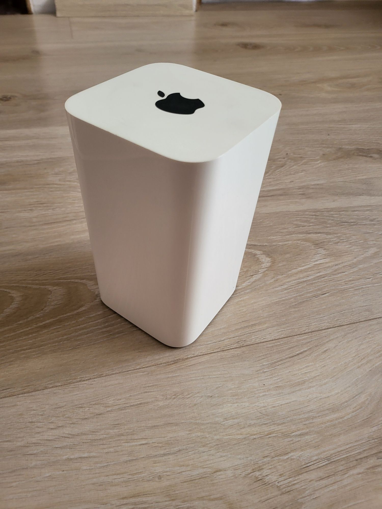 Apple Airport Extreme A1521 потужний wifi маршрутизатор
