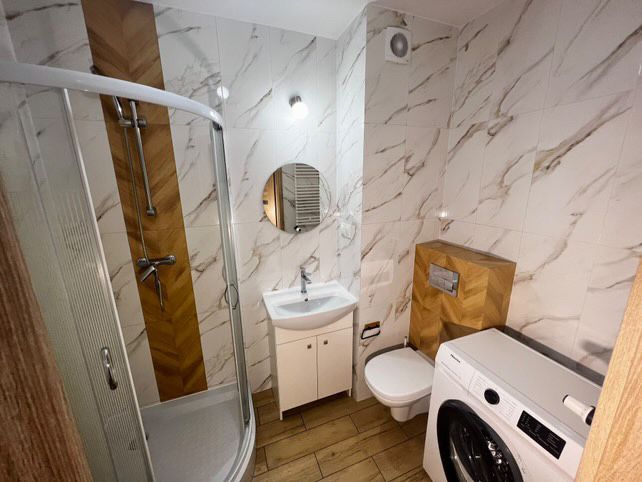 2 pokojowe meiszkanie z oddzielną kuchnia