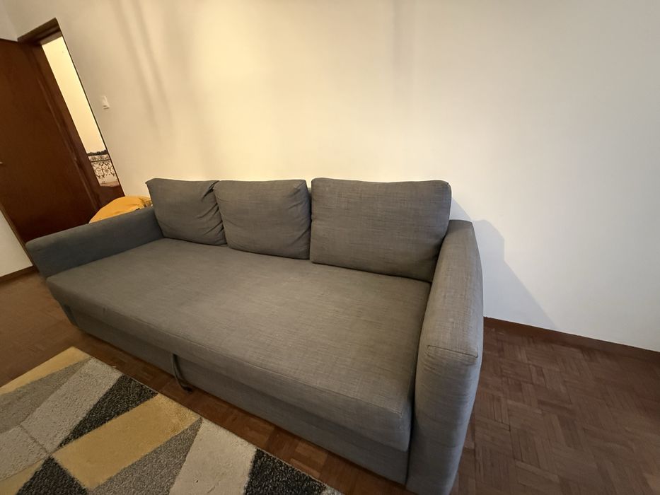 Sofa cama.