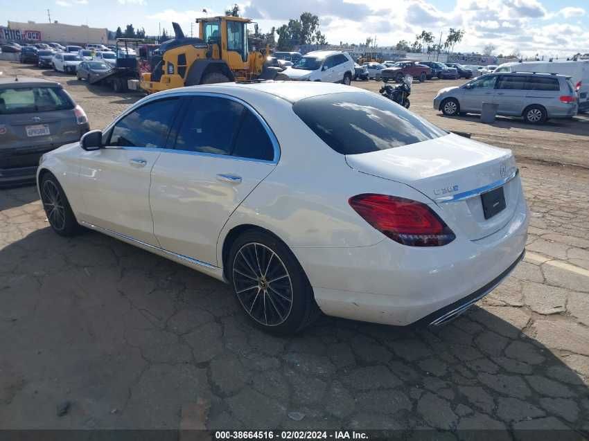 Mercedes-Benz C300 2020