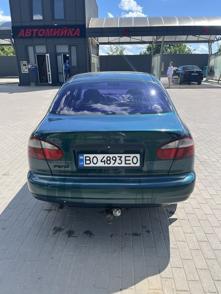 Daewoo Lanos 1.3 бензин 2003 рік