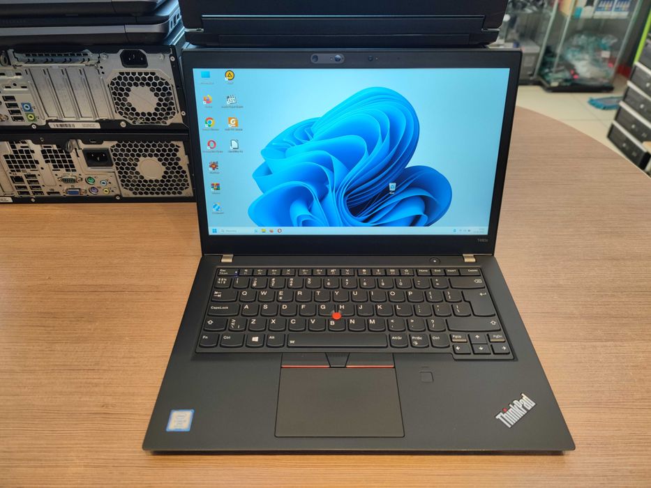 Laptop Lenovo ThinkPad T480s 16 GB RAM dotykowy ekran ultra cienki