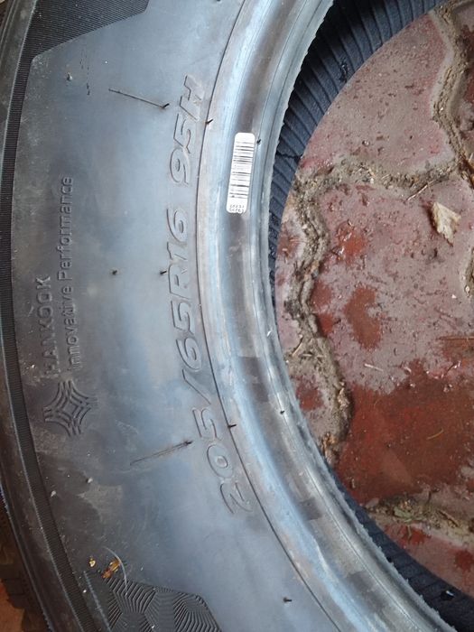 Opona zimowa 205/65r16 HANKOOK 2022r 7.5mm
