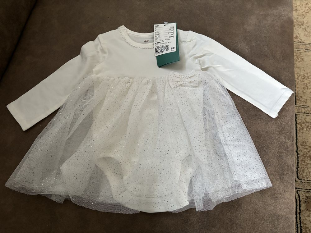 Красиве плаття для хрещення маленької принцеси h&m