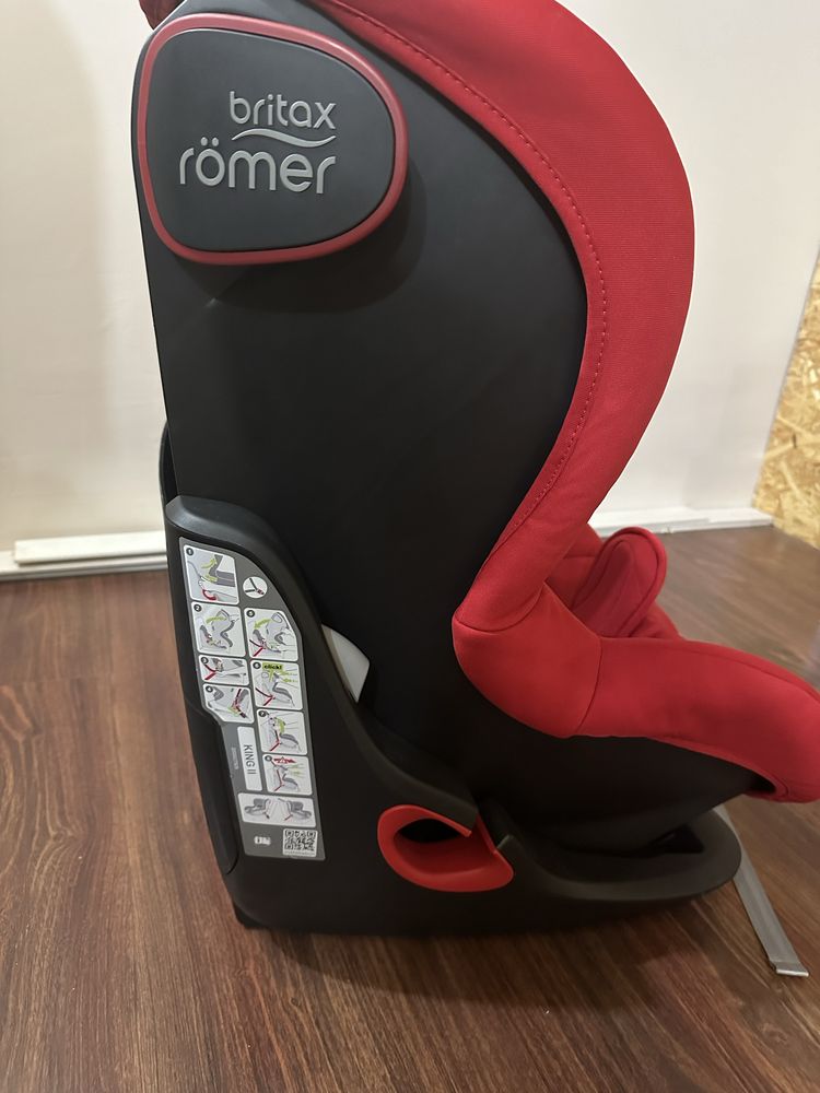 Автокрісло Britax Römer KING II