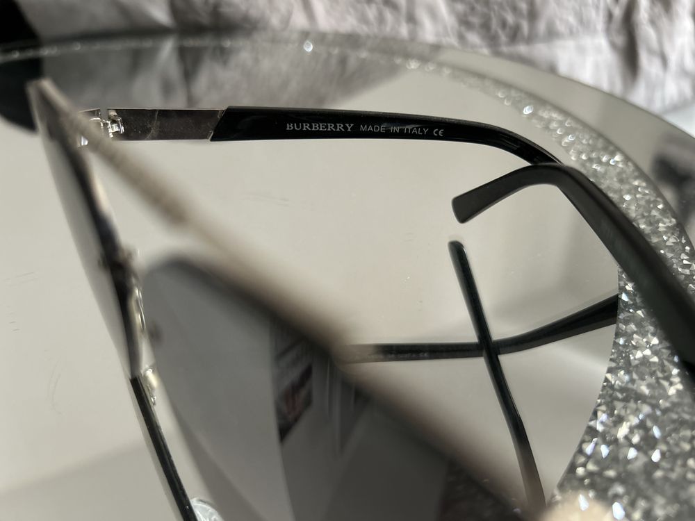 Sliczne okulary Burberry