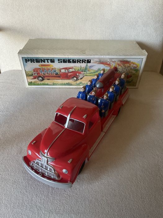 Brinquedo osul vintage