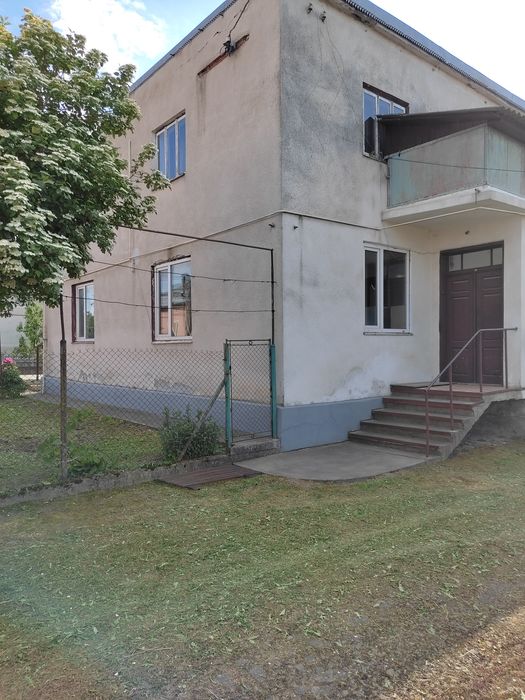 Продається будинок в місті Рогатин.