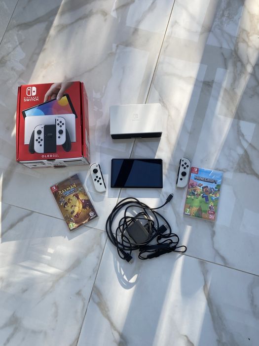 Nintendo Switch Oled  Okazja  *cały komplet*