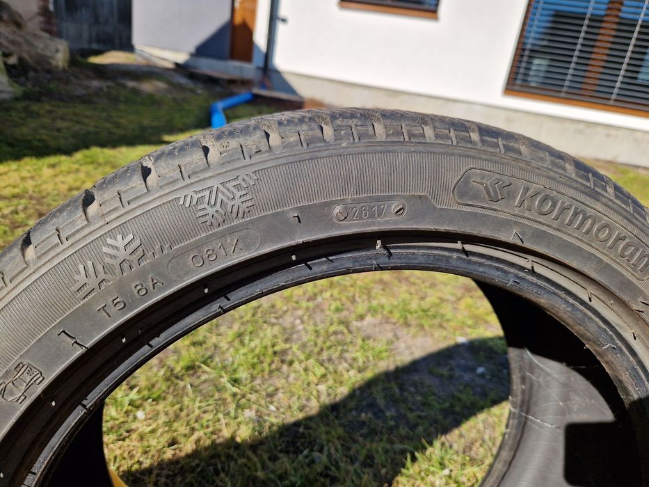 Opony zimowe 225x45x17