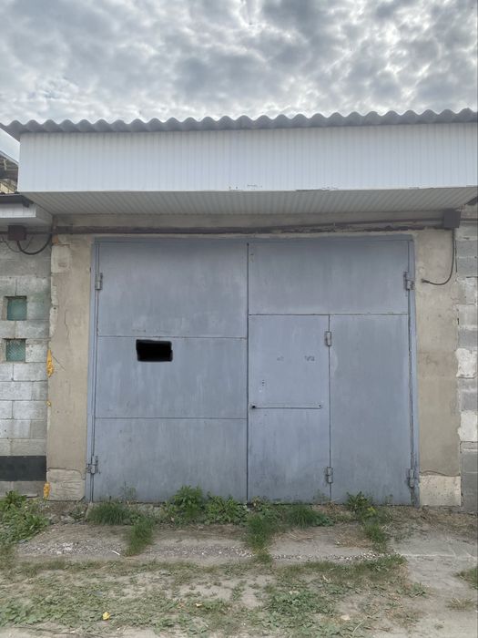 Гараж в кооперативі «Таврія»