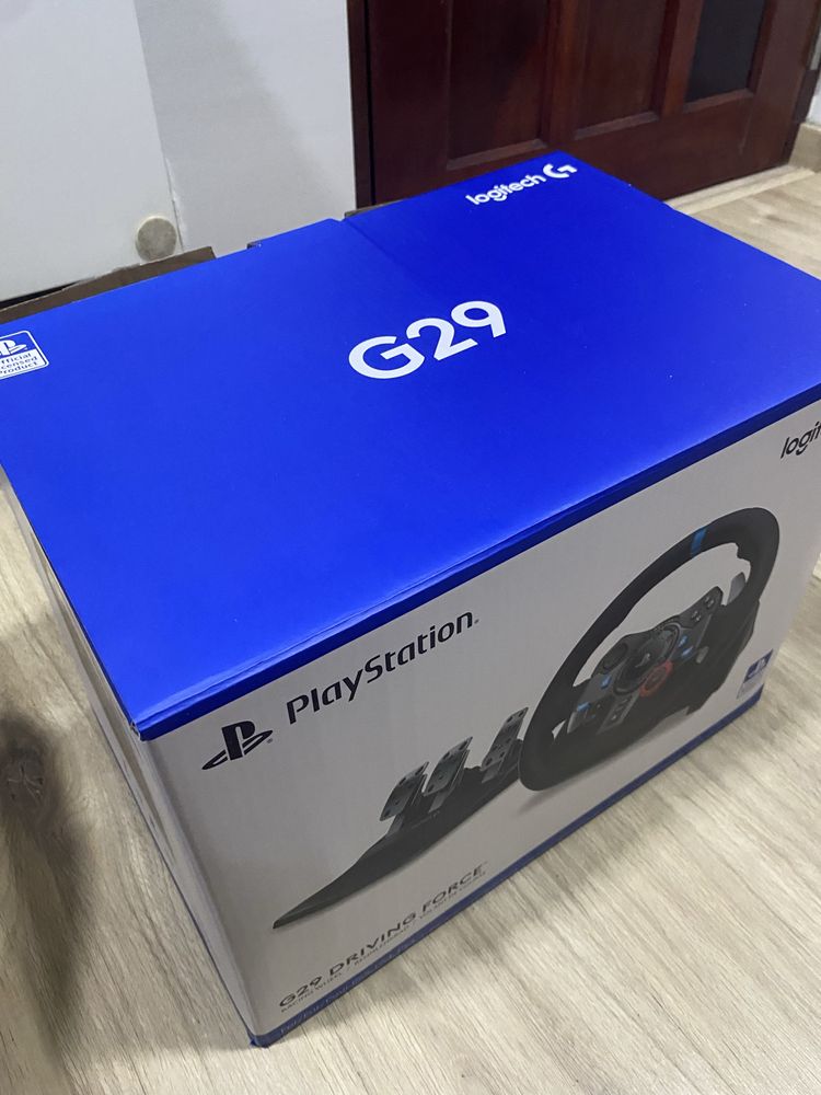 Volante Logitech G29 - Usado 2x.