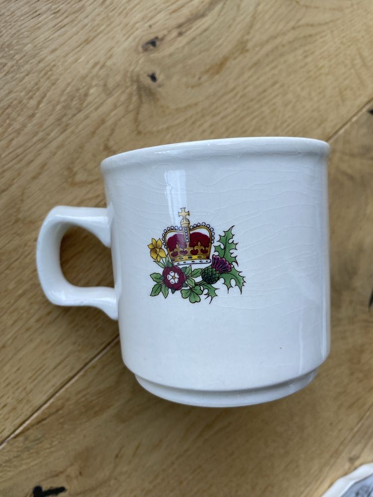 Kubek srebrny jubileusz Królowej Elżbiety II