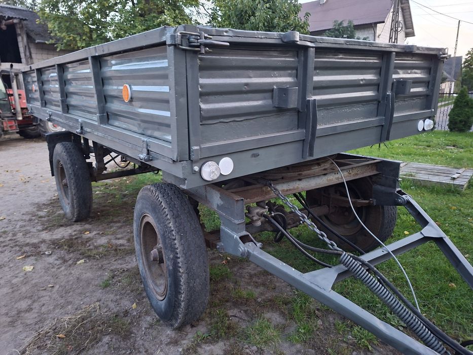 Przyczepa rolnicza ciężarową  D 47 autosan sanok - Rezerwacja