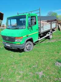 Mercedes Vario 512D