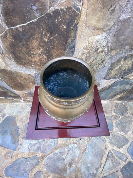 Jarro Bronze Japonês Séc XIX Saikyo Yoshida Assinado 28 cm