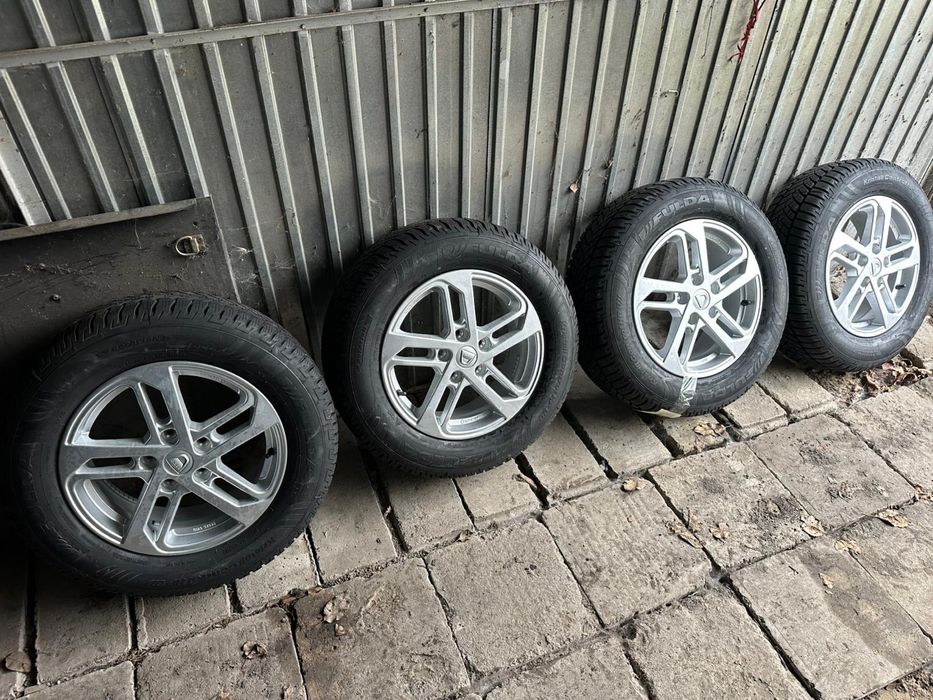 Шини і диски R16 комплект нові Renault Duster 5*114 зимова зимові