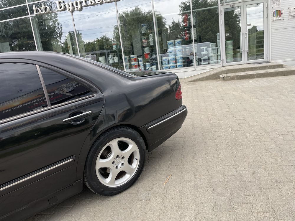 Mercedes E320 CDI 2001