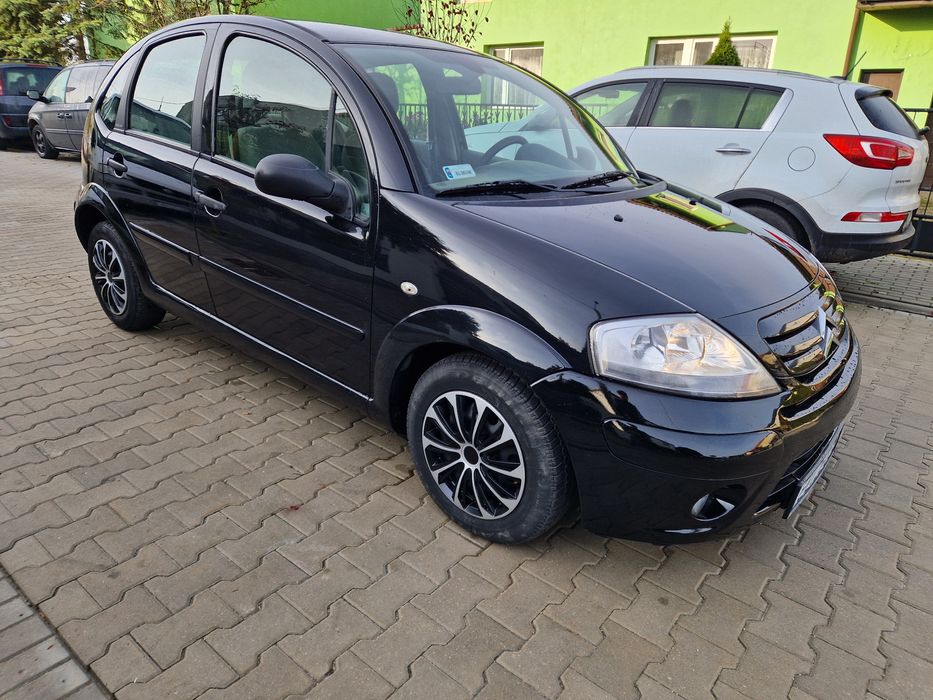 C3 1.4 Benzyna klimatyzacja  Piekny stan czujniki cofania.