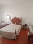 Alugo quarto...350€/mês + caução, boa locali